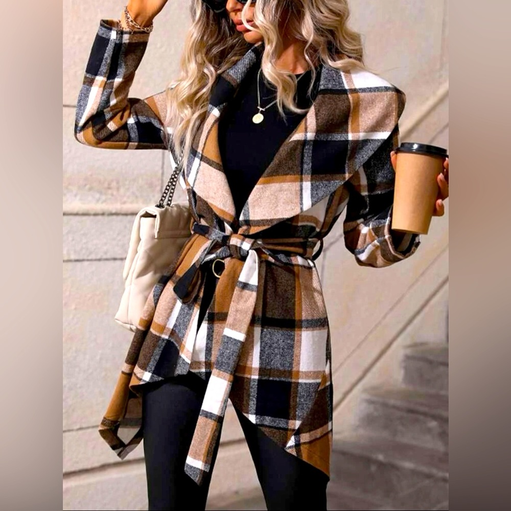 Plaid lightweight wrap jacket. NWT. Size small (4)